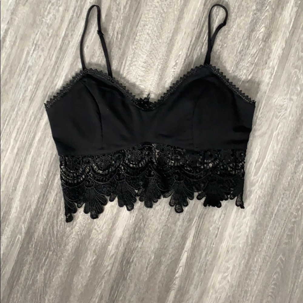 Black crop top